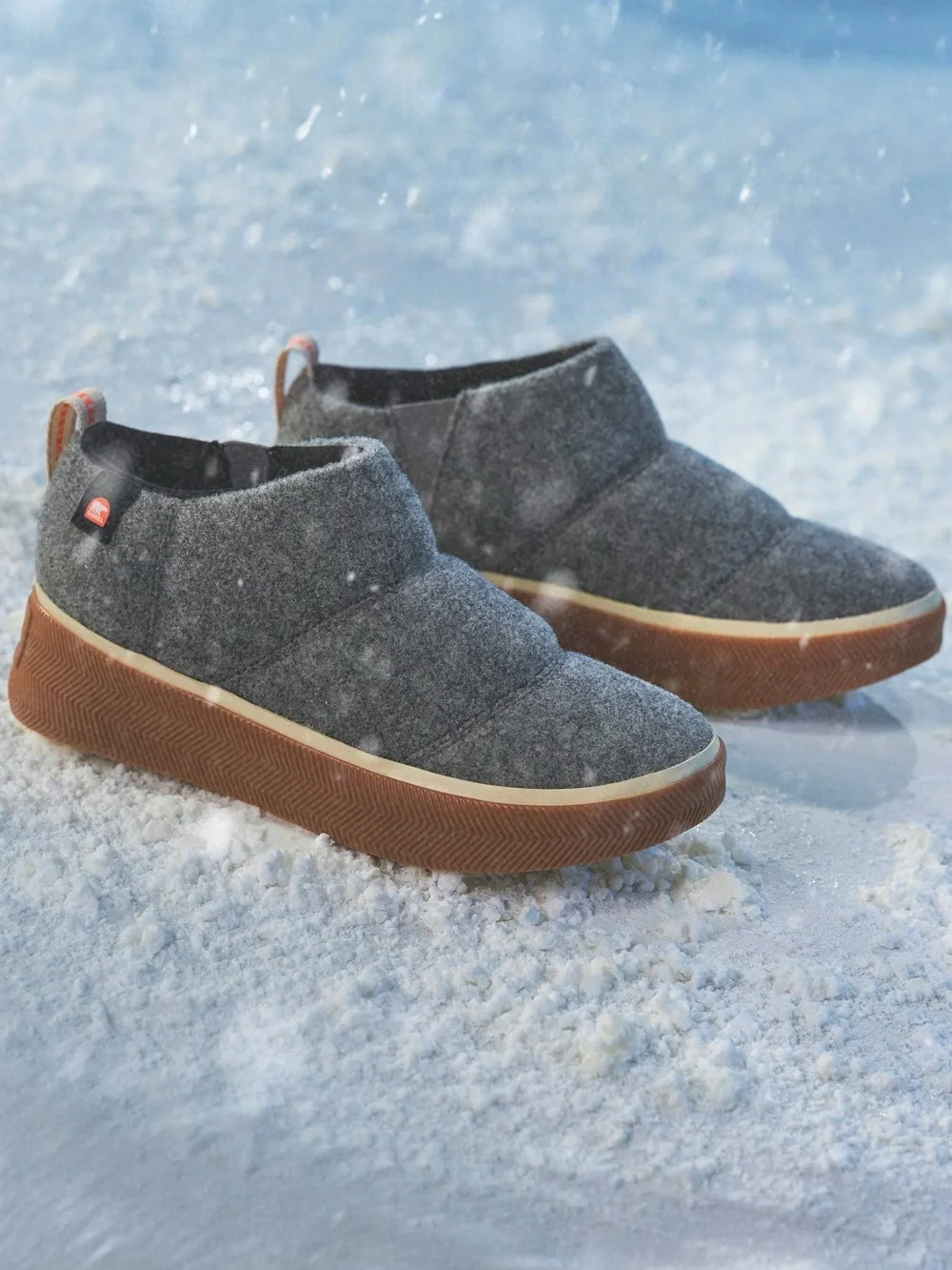 SOREL OUT N ABOUT IV MINI PUFFY BOOTS CHROME GREY GUM 9.5